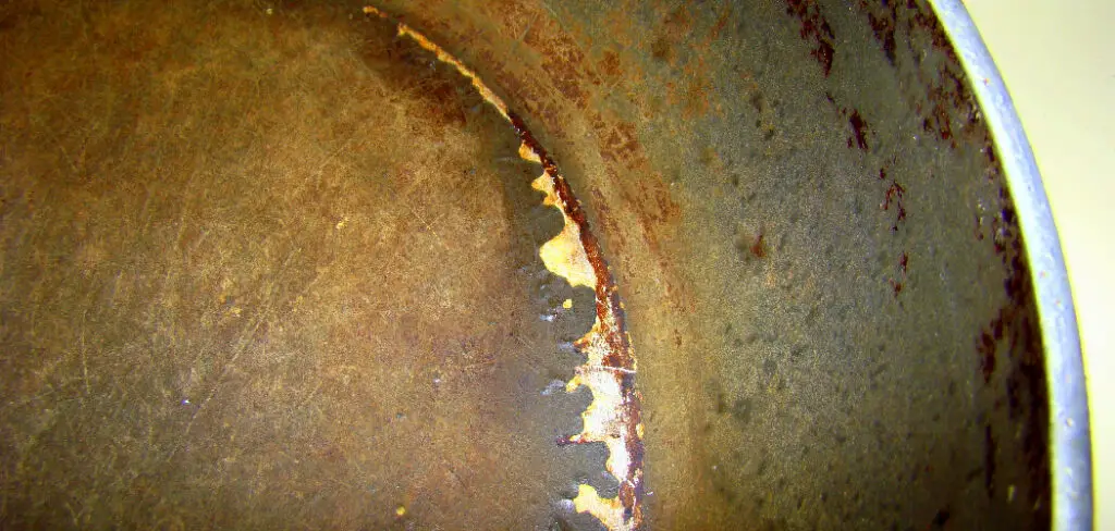 How to Remove Rust From Carbon Steel Pan