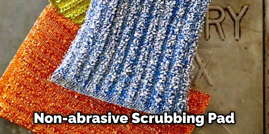 Non-abrasive Scrubbing Pad