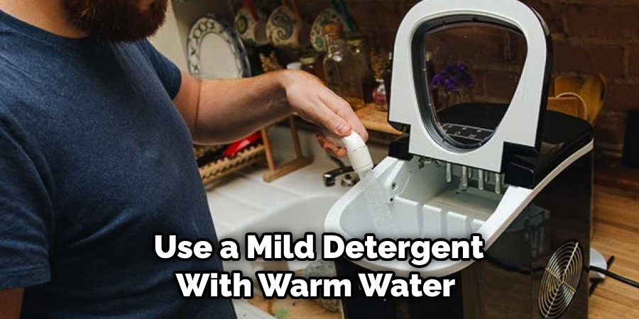 Use a Mild Detergent With Warm Water 