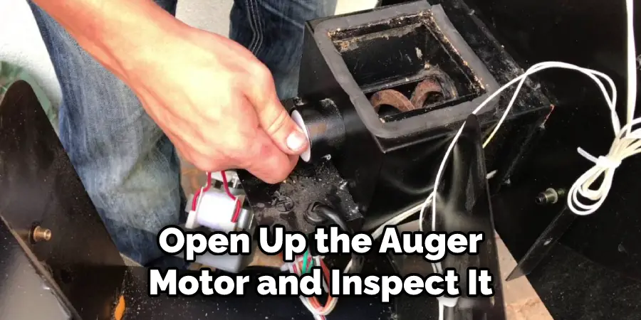 Open Up the Auger Motor and Inspect It