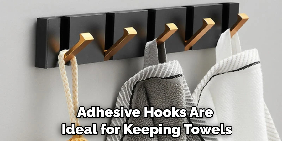 Adhesive Hooks Are Ideal for Keeping Towels