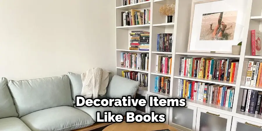 Decorative Items Like Books