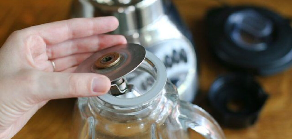 How to Assemble a Cuisinart Blender