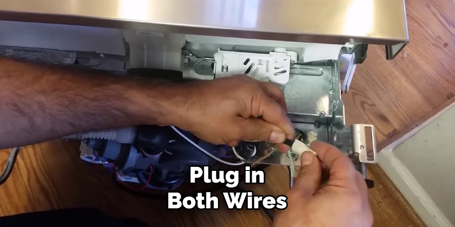  Plug in Both Wires