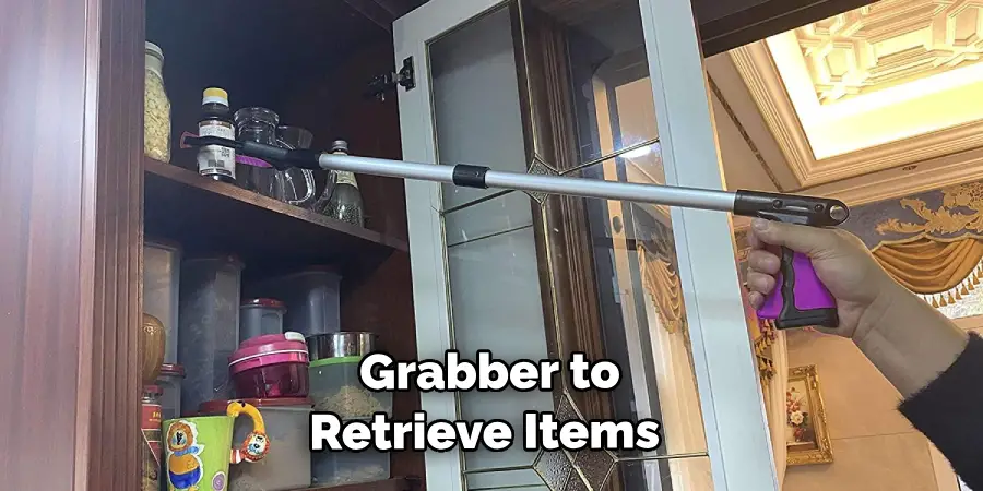 Grabber to Retrieve Items 