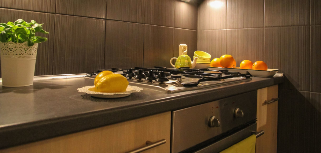 How to Change the Kitchen Cabinet Color