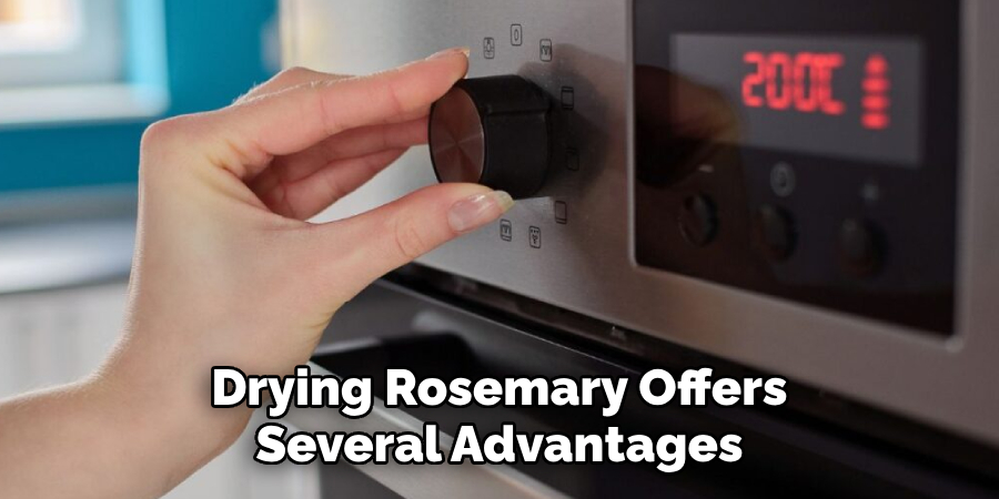 Drying Rosemary Offers Several Advantages
