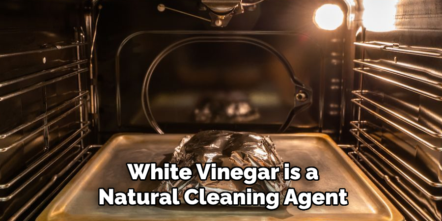 White Vinegar is a Natural Cleaning Agent