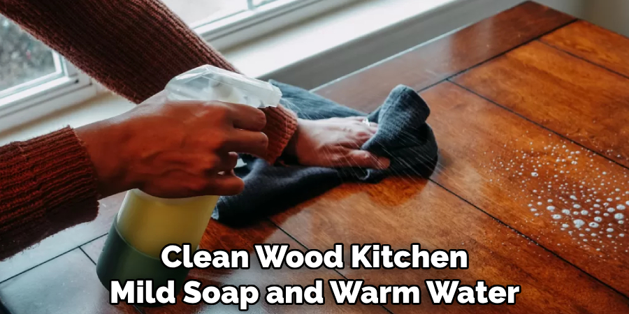 Clean Wood Kitchen Mild Soap and Worm Water