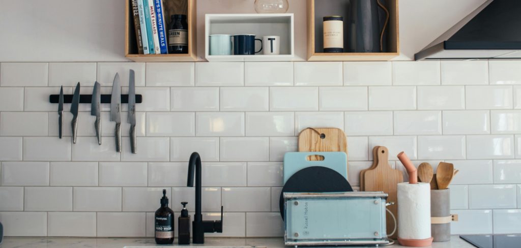 How to Organize Kitchen Utensils Without Drawers