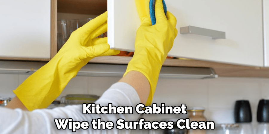 kitchen cabinet wipe the surfaces clean