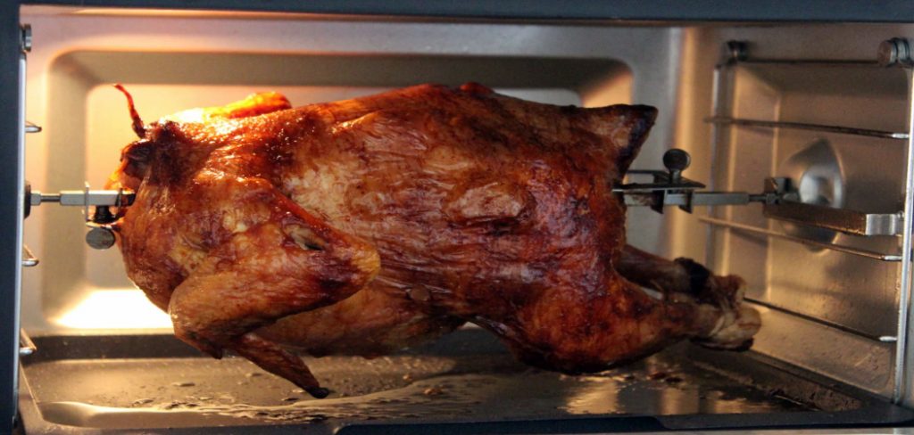 How to Keep a Turkey Warm in the Oven